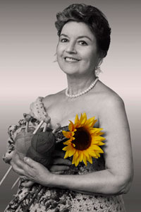 Lorraine Bayly